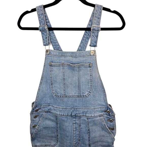 Old Navy Women's 8 Light Wash Blue Jean Denim Overalls - Picture 2 of 16